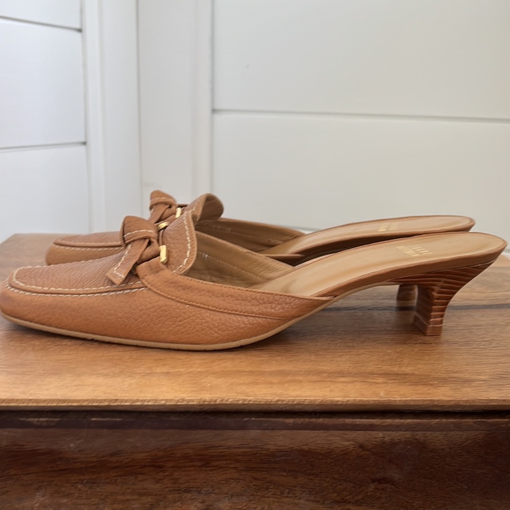 Stuart Weitzman mules in excellent condition - Picture 12 of 17
